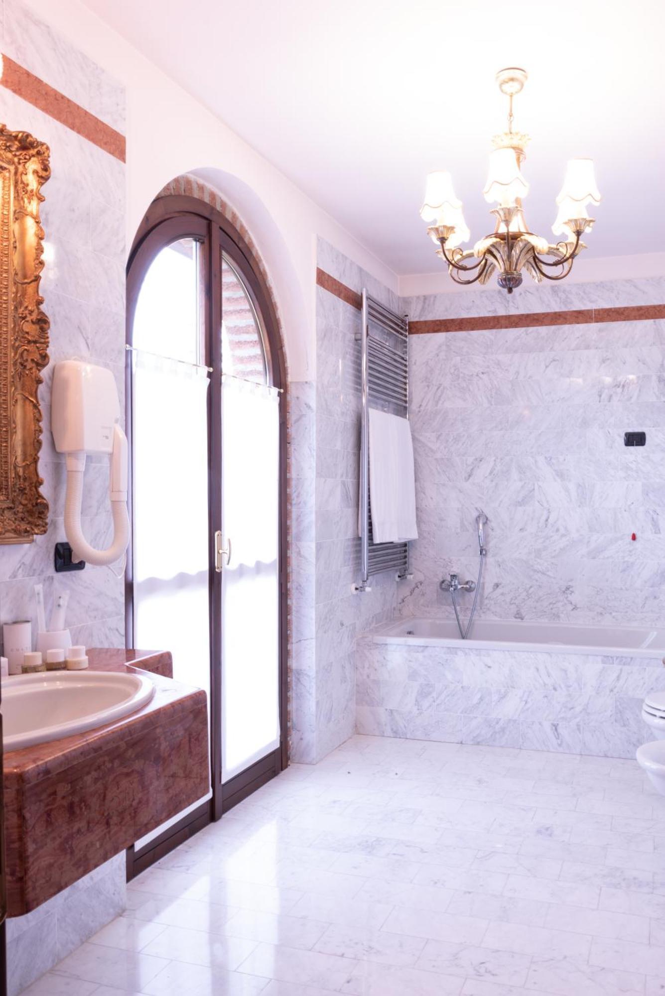 Villa Castelletto Castelletto Molina المظهر الخارجي الصورة
